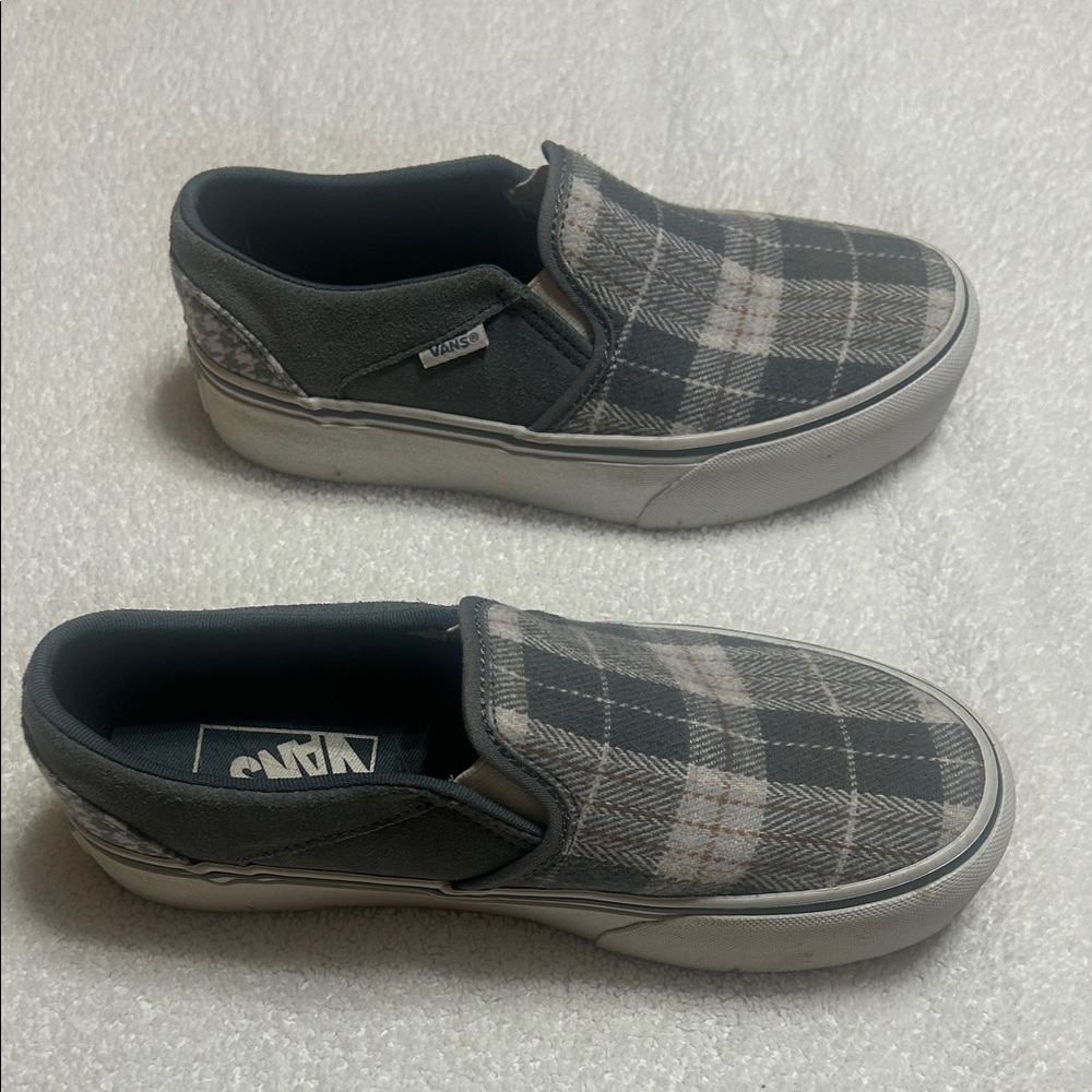 Vans Women’s Checkered Slip-On Loafers - Black and Gray - Picture 3 of 4